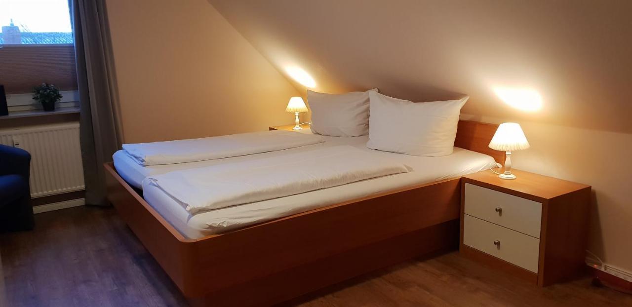 Airport Hotel One Aparthotel Sylt Exterior foto